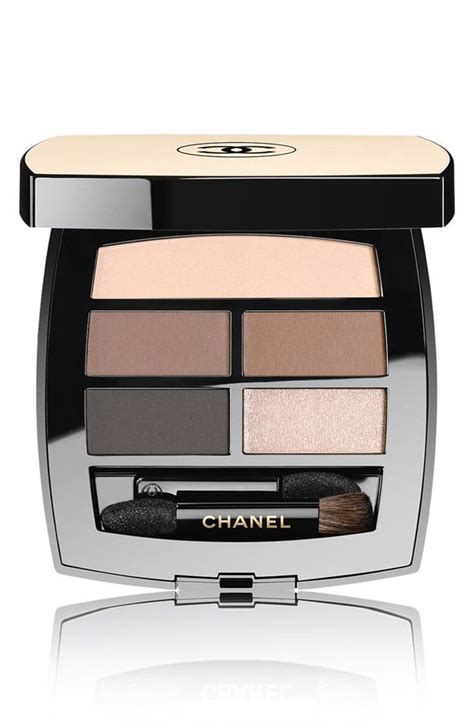 chanel les beiges healthy glow natural eyeshadow palette|chanel healthy glow sunkissed powder.